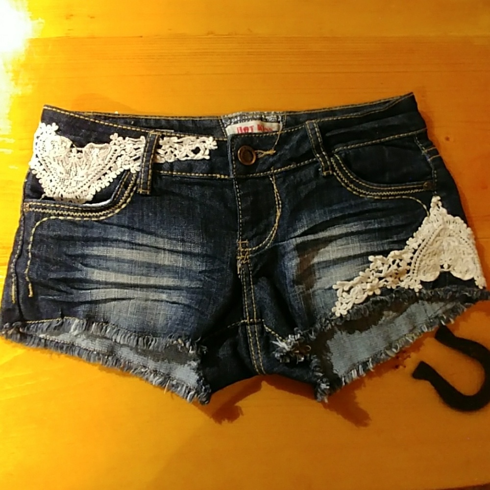 Nwot Adorable Jean Shorts